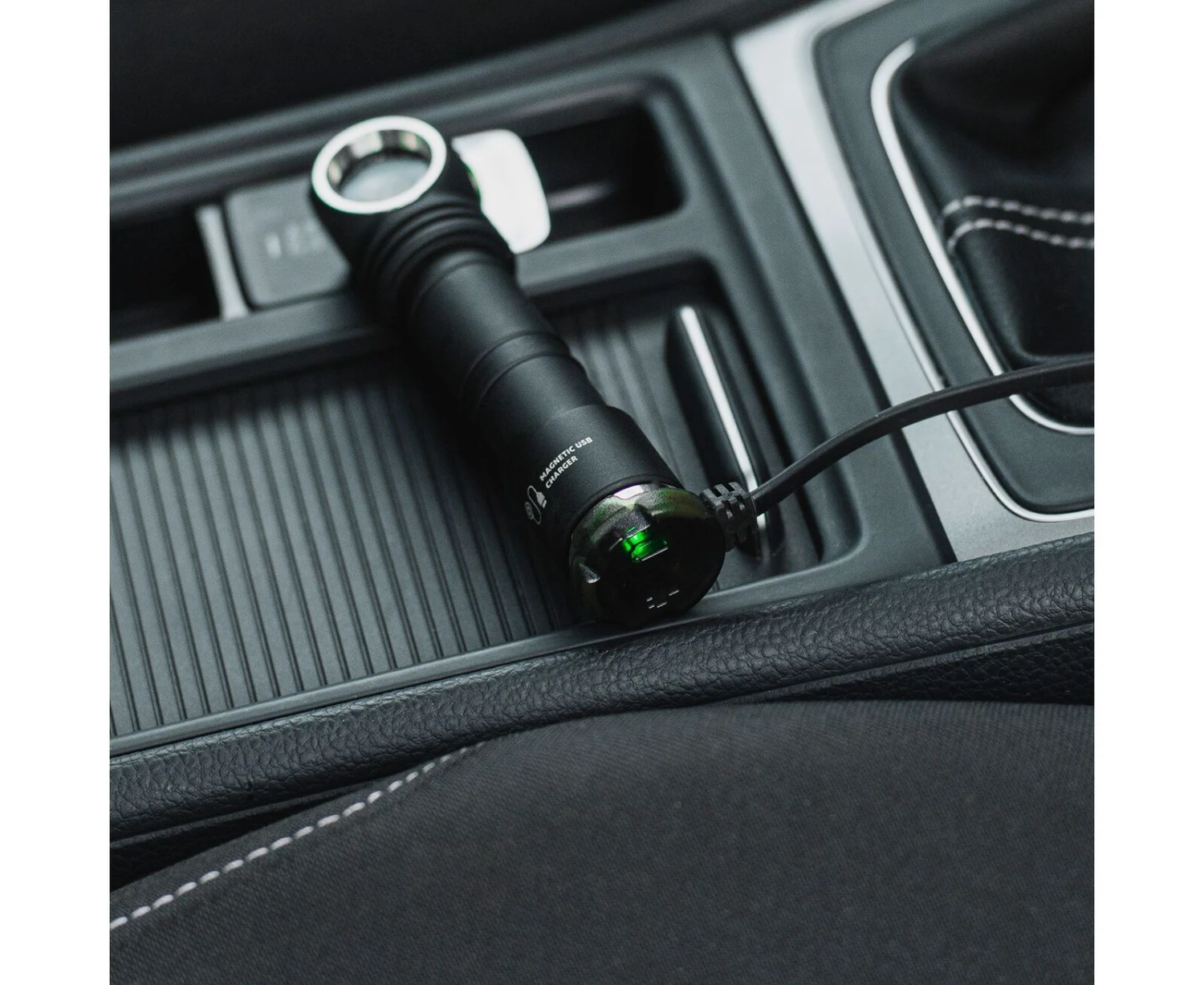 Armytek Wizard C2 Pro Max Magnet USB 11 Armytek Wizard C2 Pro Max Magnet USB - Image 11